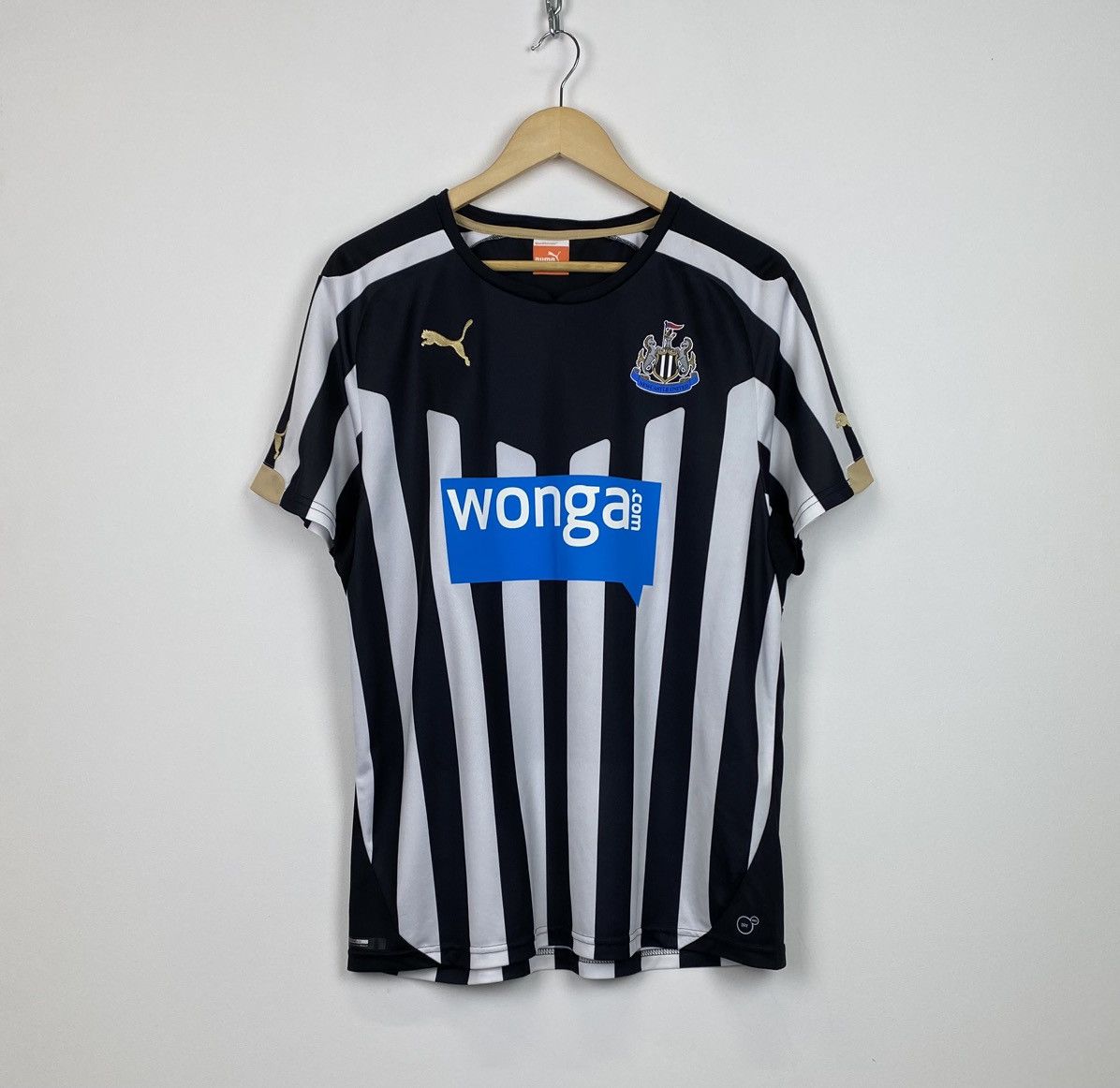 Puma Puma x NewCastle United Soccer Football Jersey Mens Size M Size US M / EU 48-50 / 2 - 1 Thumbnail