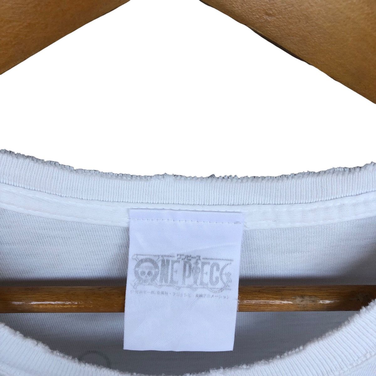 One Piece Distressed ONE PIECE ovp tshirt Size US L / EU 52-54 / 3 - 6 Thumbnail