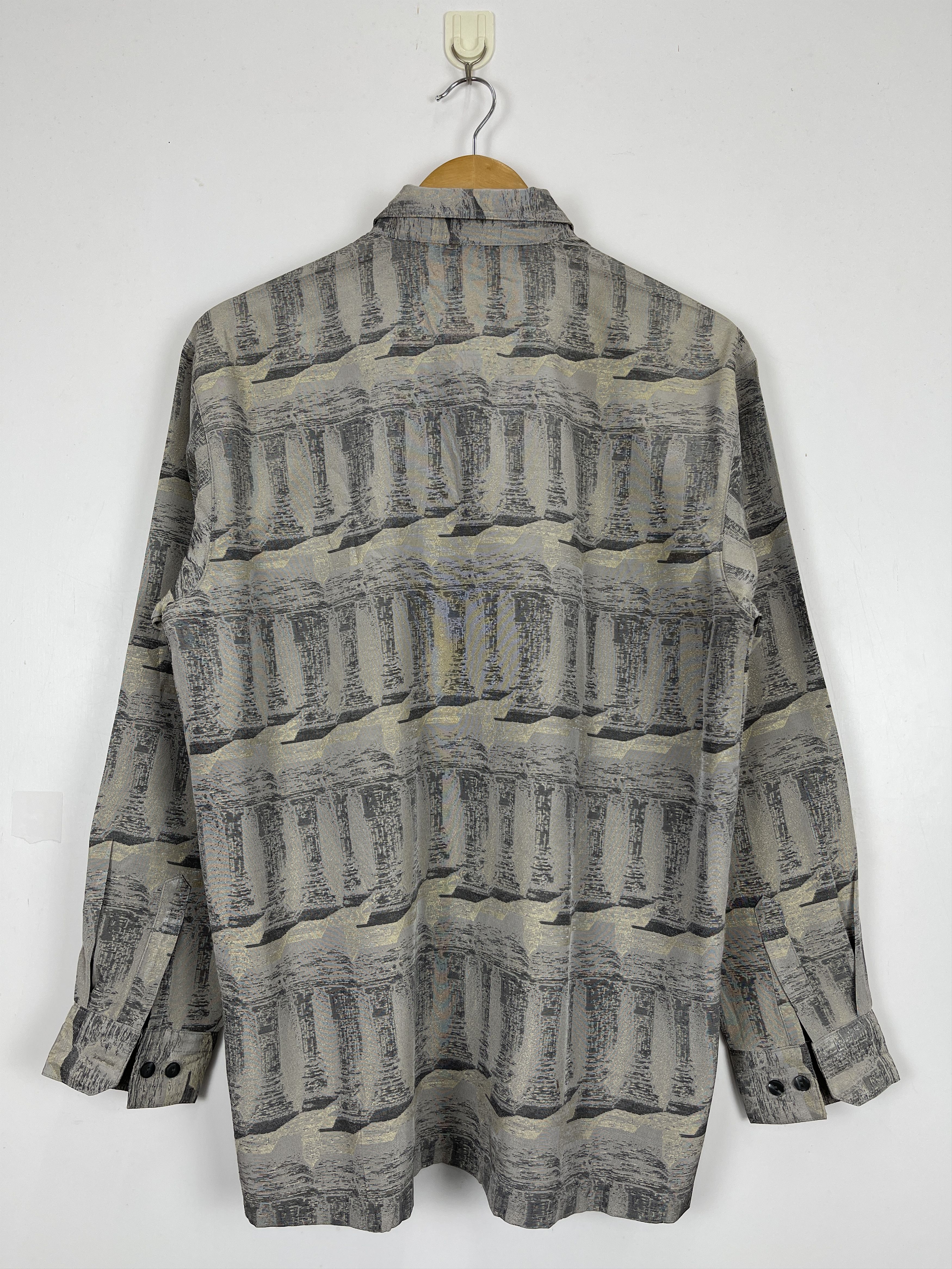 Vintage Vintage 80s Japanese Brand Silk Shirt TA0384 Size US M / EU 48-50 / 2 - 3 Thumbnail