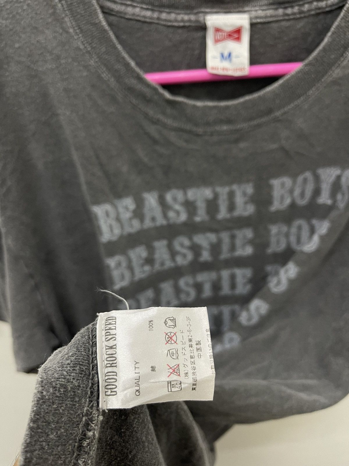 Band Tees Rare BEASTIE BOYS Good Rock Speed Rock Japan Thrashed Size US M / EU 48-50 / 2 - 2 Thumbnail