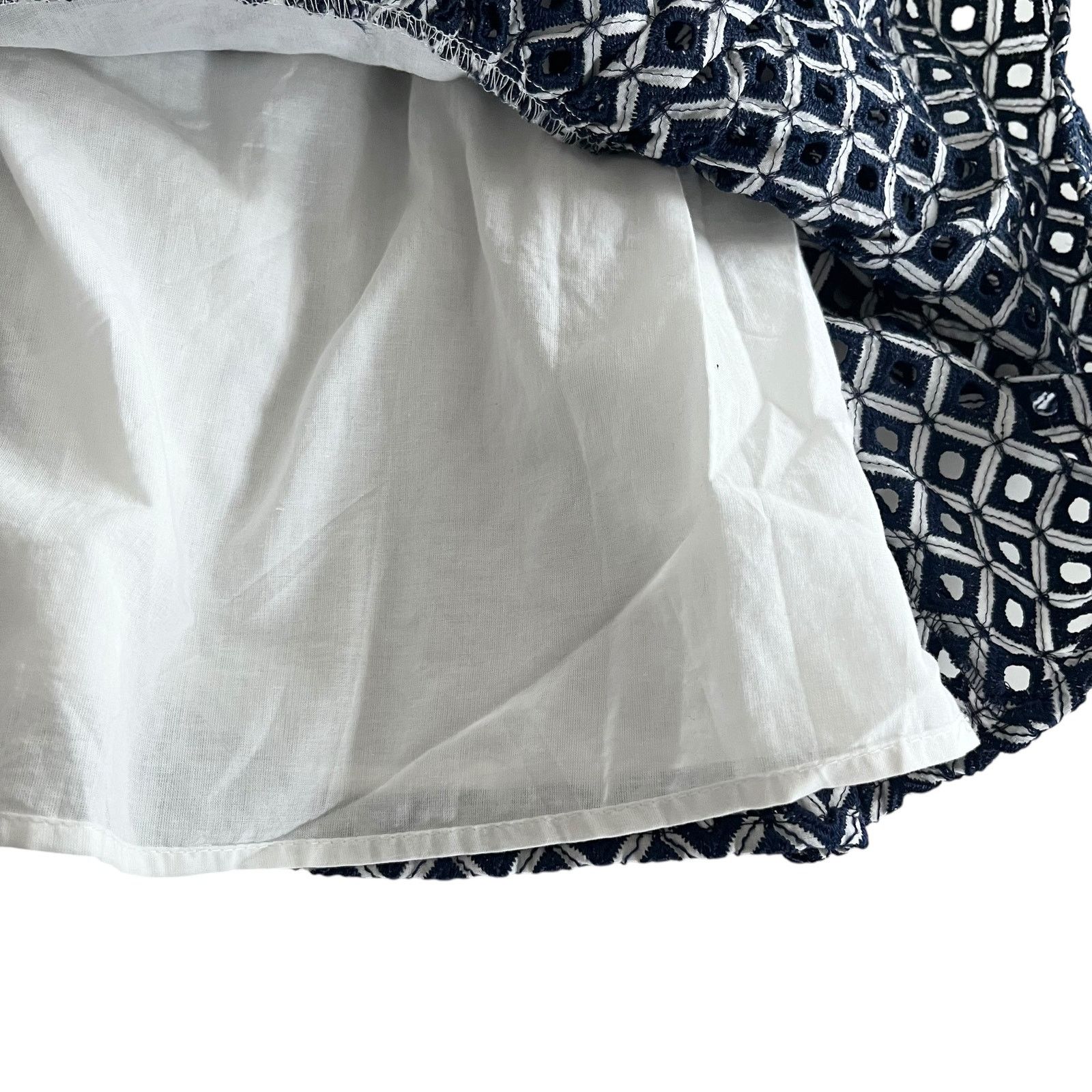 White House Black Market White House Black Market Navy Eyelet Strapless Tiered Dress Size M / US 6-8 / IT 42-44 - 8 Thumbnail