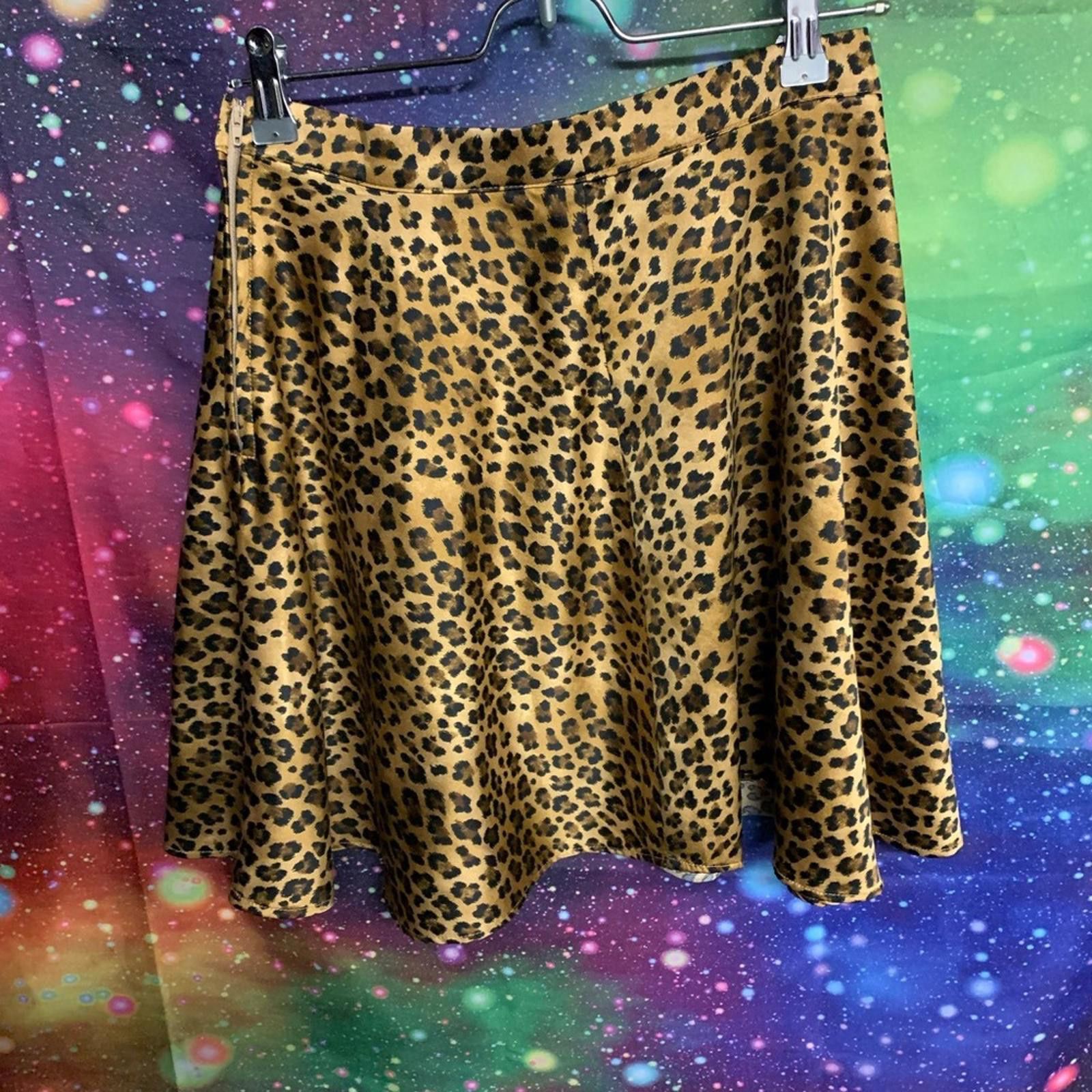 Designer Miami Tan A-Line Skirt Knee-Length for Night Out Size 28" / US 6 / IT 42 - 1 Thumbnail
