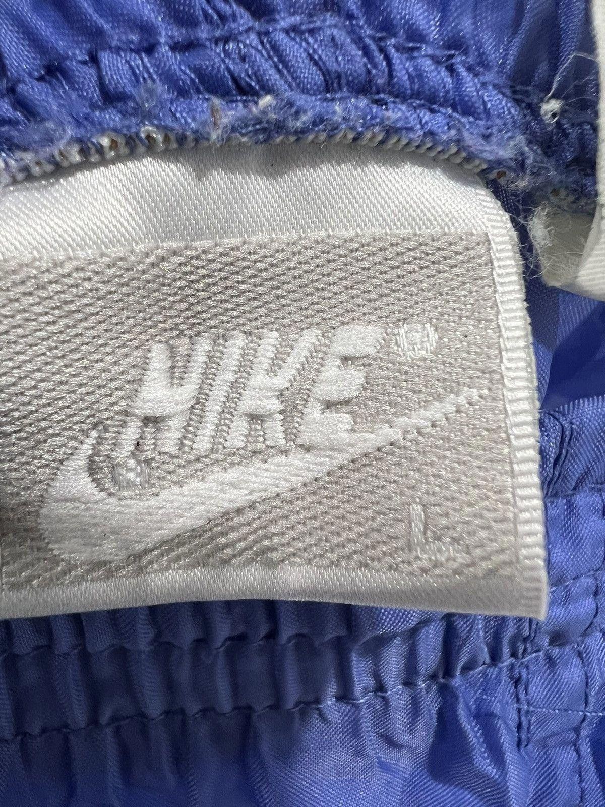 Nike Vintage Nike Pants Nylon large Size US 34 / EU 50 - 3 Thumbnail