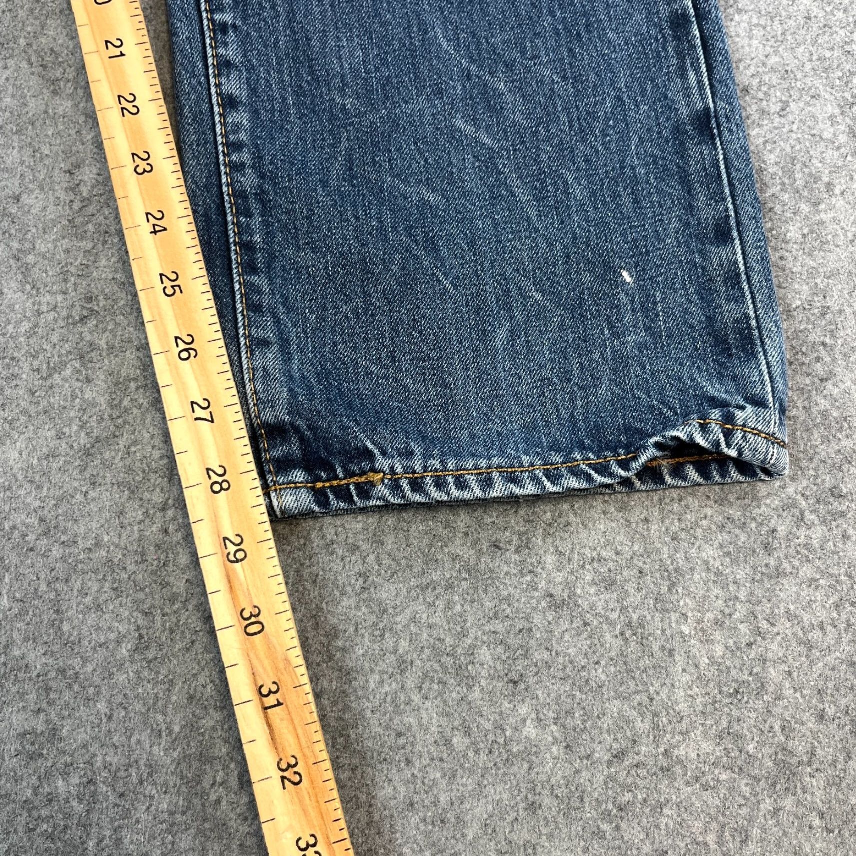 Levi's Levi's 504 Jeans Straight Mens 36 30 Medium Wash Blue Cotton Zip Fly Denim Regular 5-Pocket Style Size US 36 / EU 52 - 4 Thumbnail
