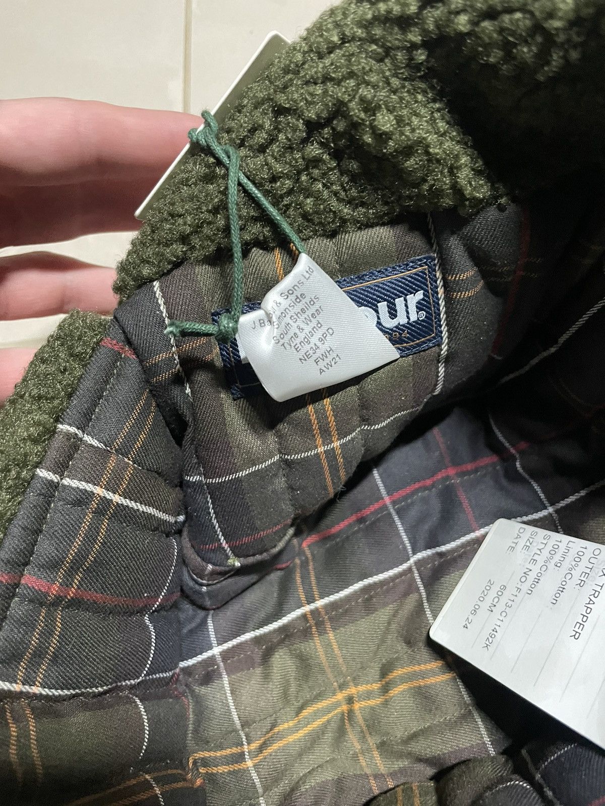 Barbour hat with ear flaps BARBOUR WAX NEW Size ONE SIZE - 8 Thumbnail