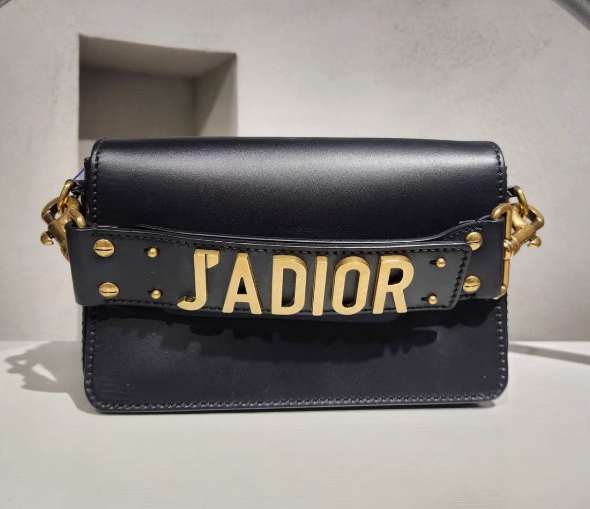 Dior Pre-loved Bag Very good condition Size ONE SIZE - 1 Thumbnail
