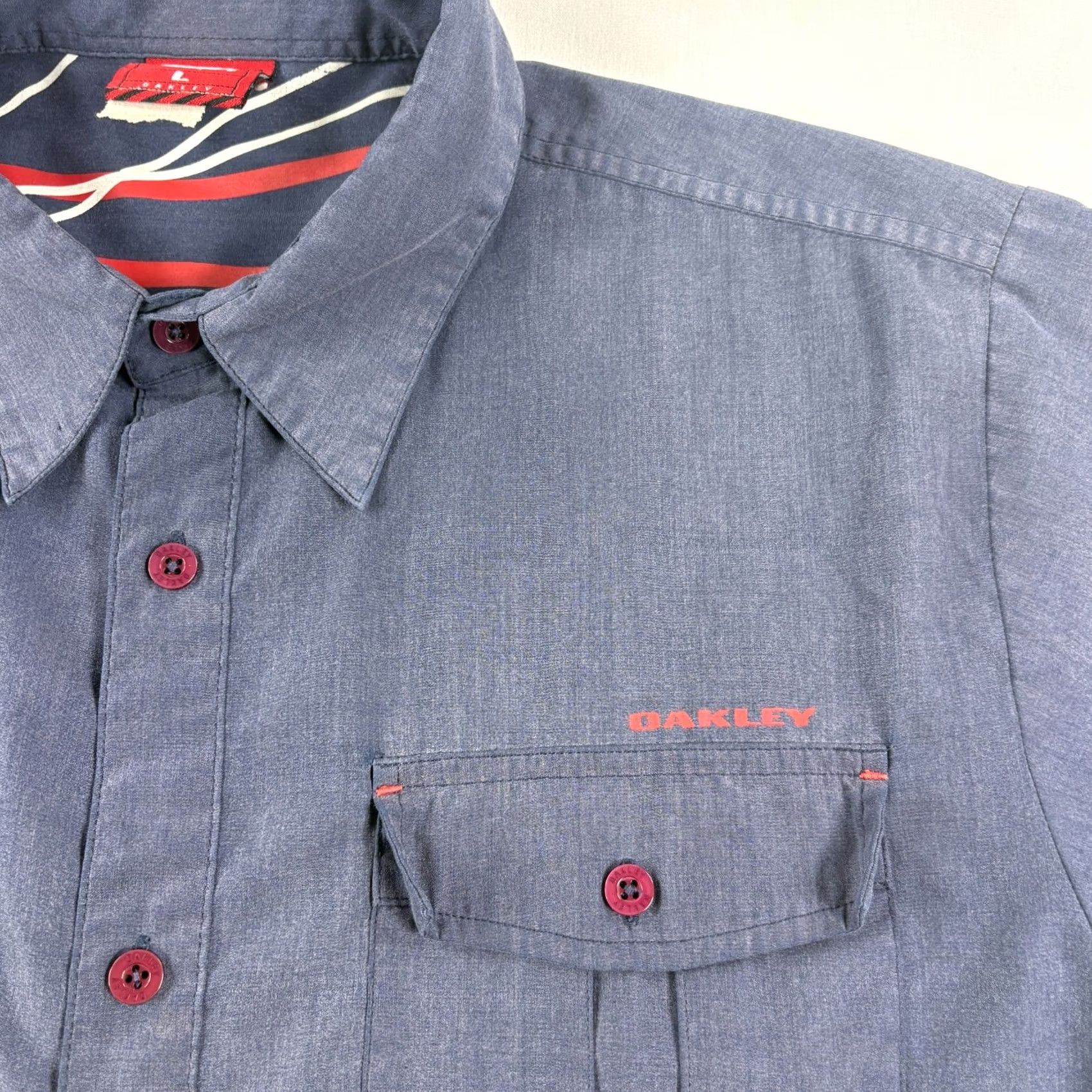 Oakley VINTAGE Oakley Shirt Mens Large Blue Button Up Skater Camp Y2K Streetwear Size US L / EU 52-54 / 3 - 3 Thumbnail
