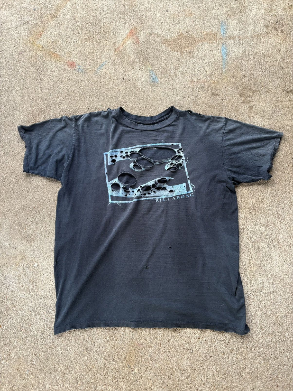 Billabong Vintage billabong thrashed vintage shirt Size US L / EU 52-54 / 3 - 1 Thumbnail