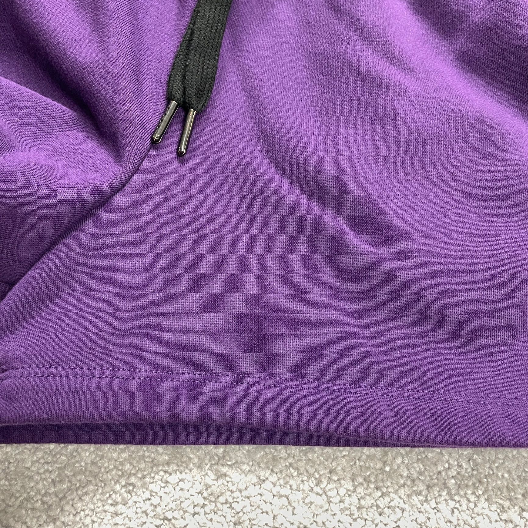 Vintage VINTAGE Peloton Women's Sweat Shorts Small Purple Casual Activewear Cotton 3" Inseam Size 28" / US 6 / IT 42 - 4 Thumbnail