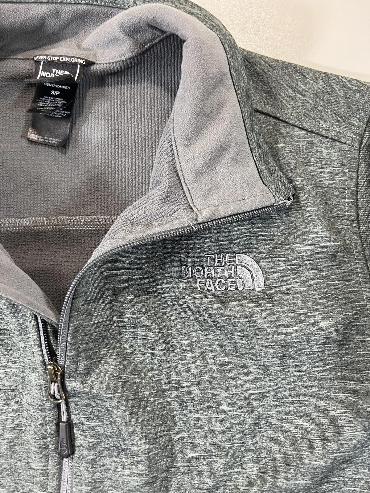 The North Face The North Face Grey Fleece Jacket Size Small Size US S / EU 44-46 / 1 - 2 Thumbnail