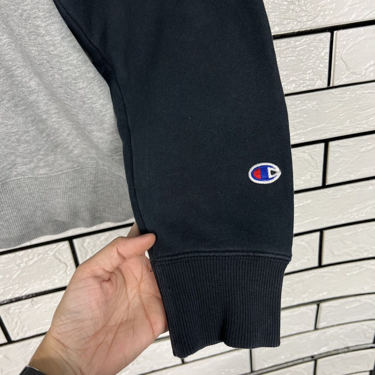 Champion CHAMPION Cleverland High School Sweatshirt #3970-C181 Size US L / EU 52-54 / 3 - 9 Thumbnail