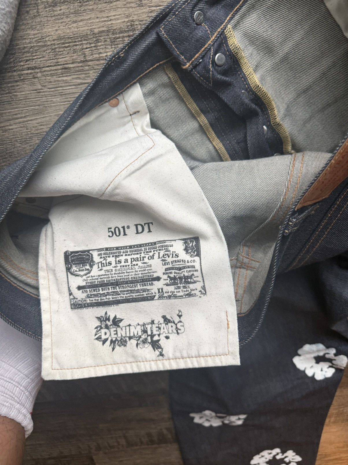 DENIM TEARS DENIM TEARS JEANS SIZE 40 INDIGO Size US 40 / EU 56 - 2 Thumbnail
