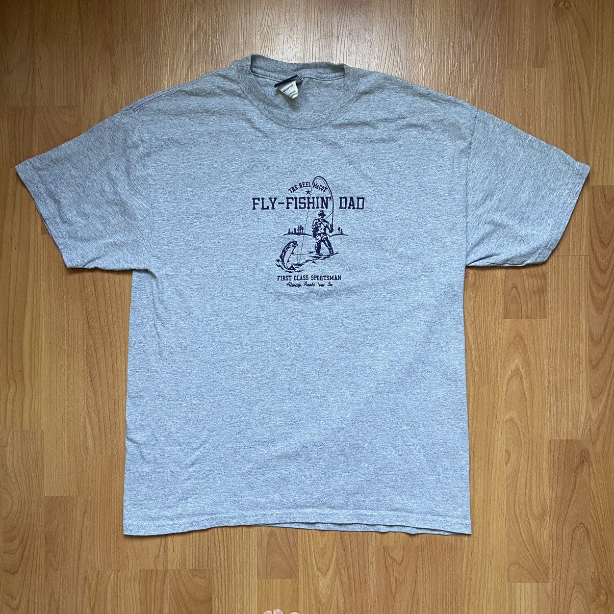 Other Fly Fishin’ Dad Logo T-Shirt Size Men’s M/L Size US M / EU 48-50 / 2 - 1 Thumbnail