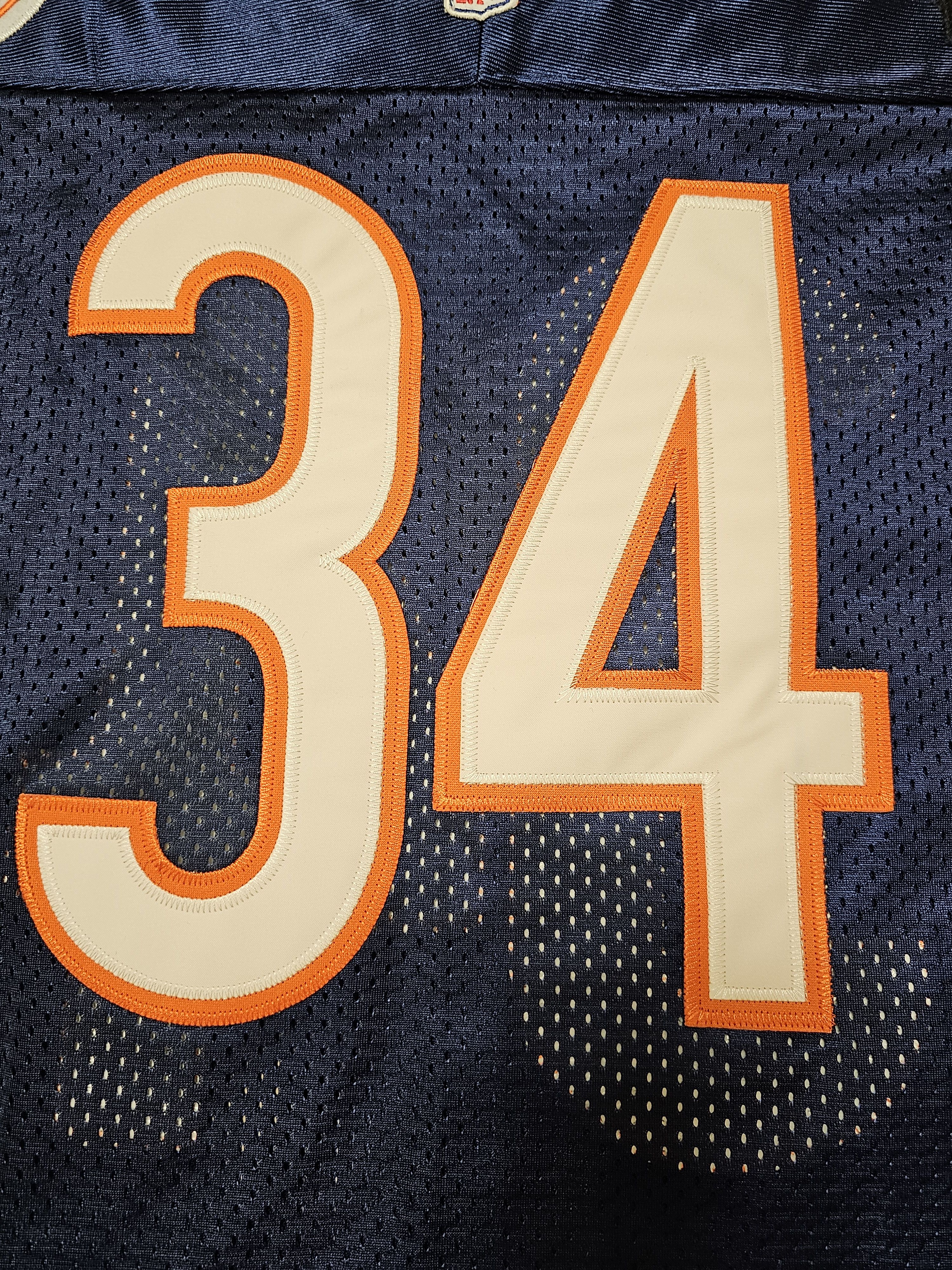 Mitchell & Ness CHICAGO BEARS VINTAGE JERSEY PAYTON 1993 NFL JERSEY Size US XXL / EU 58 / 5 - 7 Thumbnail