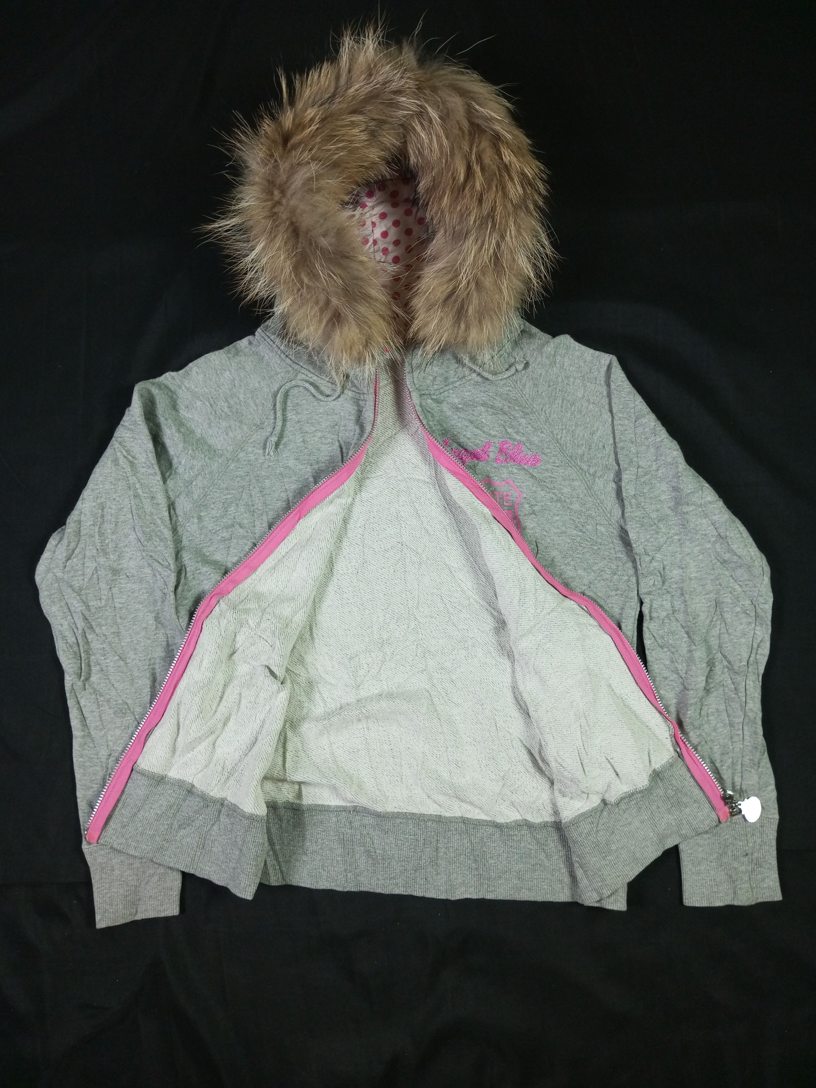 Angel Blue Women’s Size L on tag 00s Angel Blue Fur Hoodie Size L / US 10 / IT 46 - 15 Thumbnail