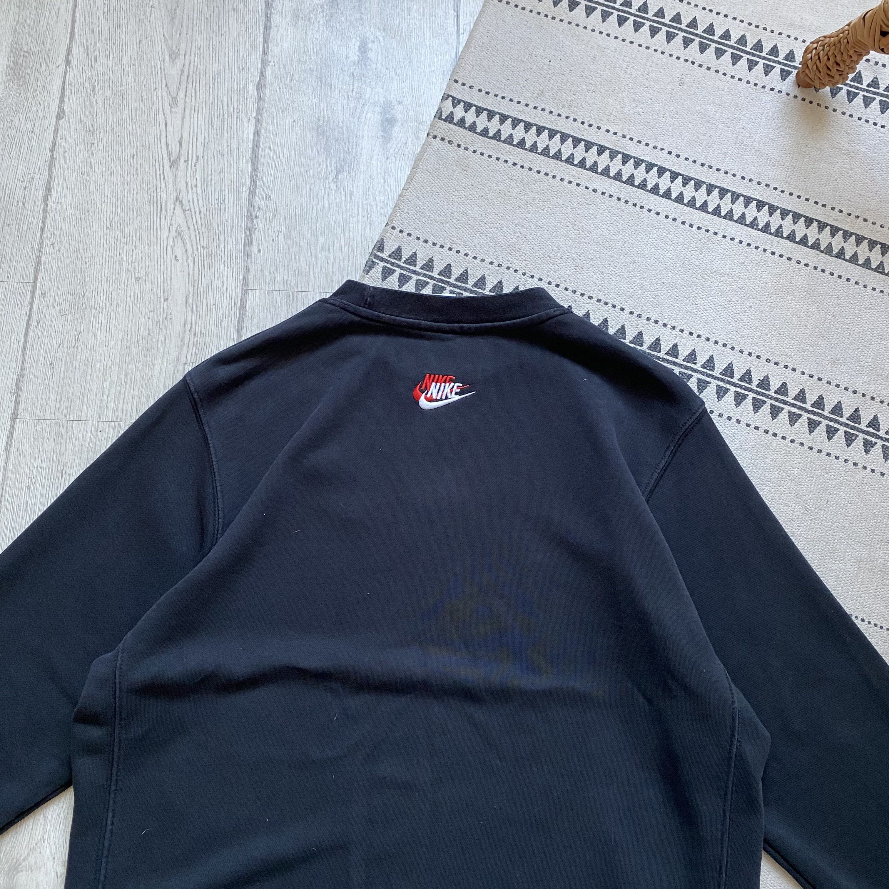 Nike 🖤 Y2K Nike multi logo boxy sweatshirt swoosh Size US M / EU 48-50 / 2 - 7 Thumbnail