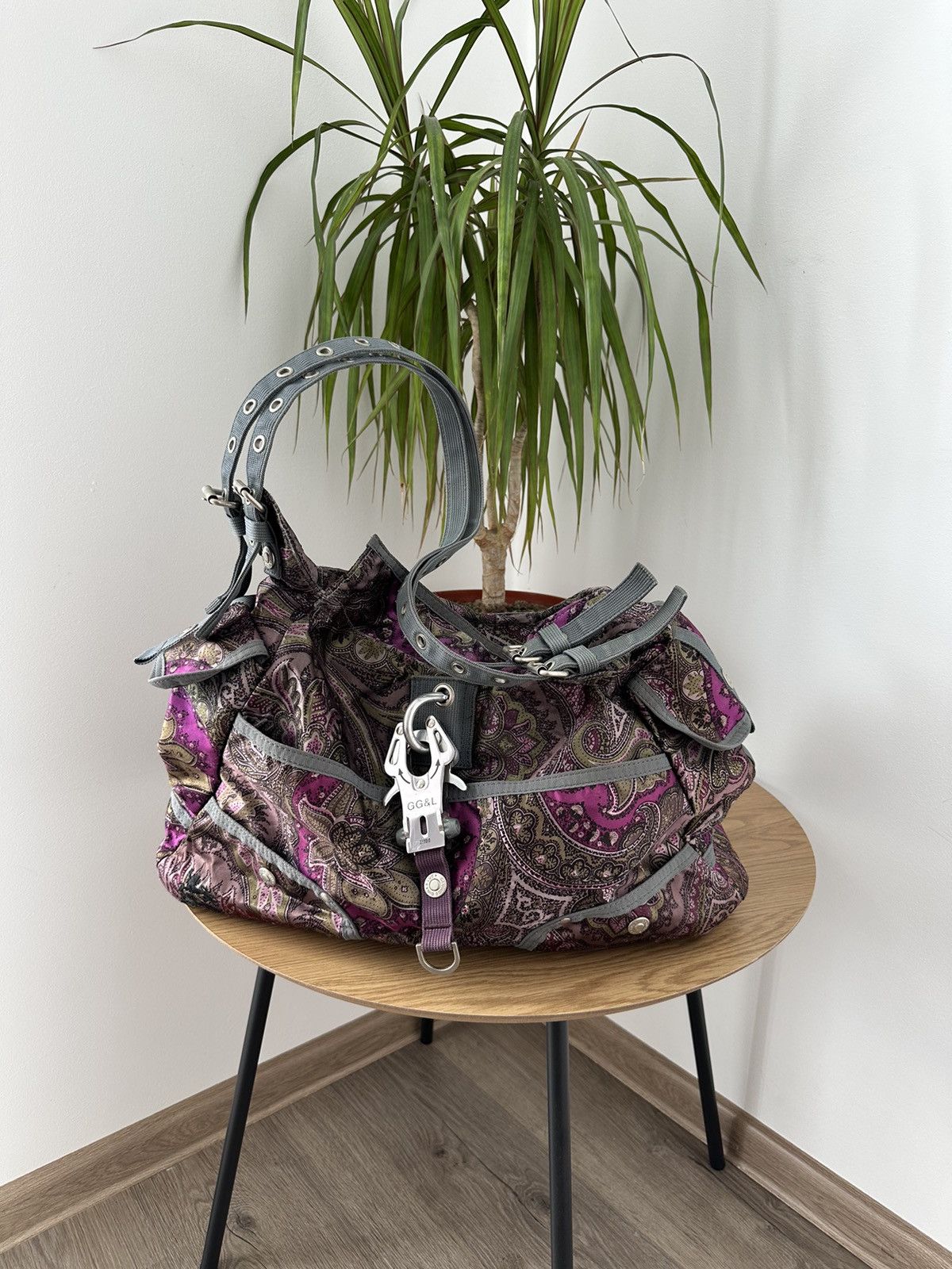If Six Was Nine Vintage George Gina Lucy Purple Distressed Shoulders Bag Size ONE SIZE - 5 Thumbnail