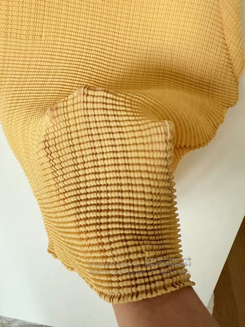 Issey Miyake Issey Miyake Goose Yellow Short Sleeve Top Size M / US 6-8 / IT 42-44 - 3 Thumbnail
