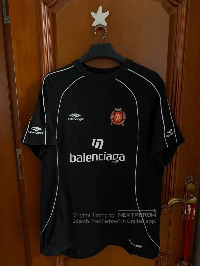 Balenciaga Balenciaga Manchester United Short-Sleeve Tee Size US M / EU 48-50 / 2 - 1 Thumbnail