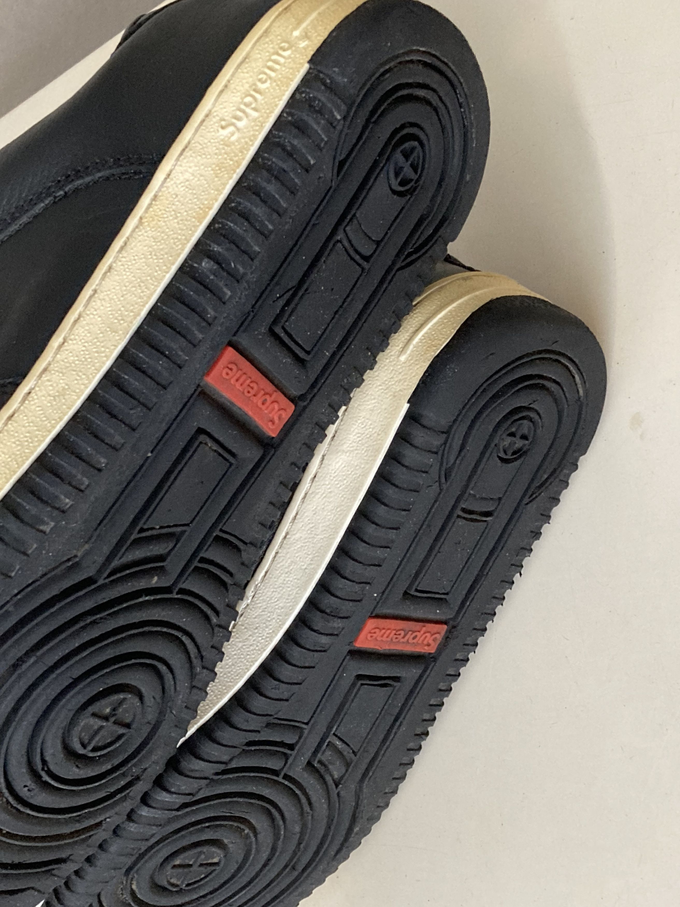 Supreme SUPREME Down Low Black US 10. Vintage. AF1/ Dunk/ Uptowns. Size US 10 / EU 43 - 18 Thumbnail