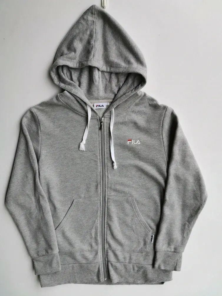 Fila Rare!!! Fila Embroidered Logo Hoodie Sweaters Size US M / EU 48-50 / 2 - 1 Thumbnail