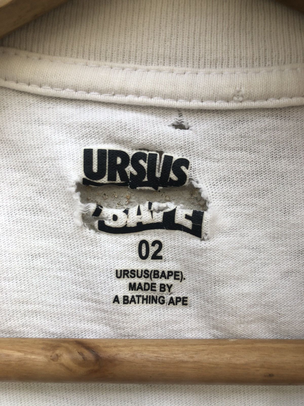 Bape Ursus Bape "Let's Get Lost" Tee Distressed Size US M / EU 48-50 / 2 - 3 Thumbnail