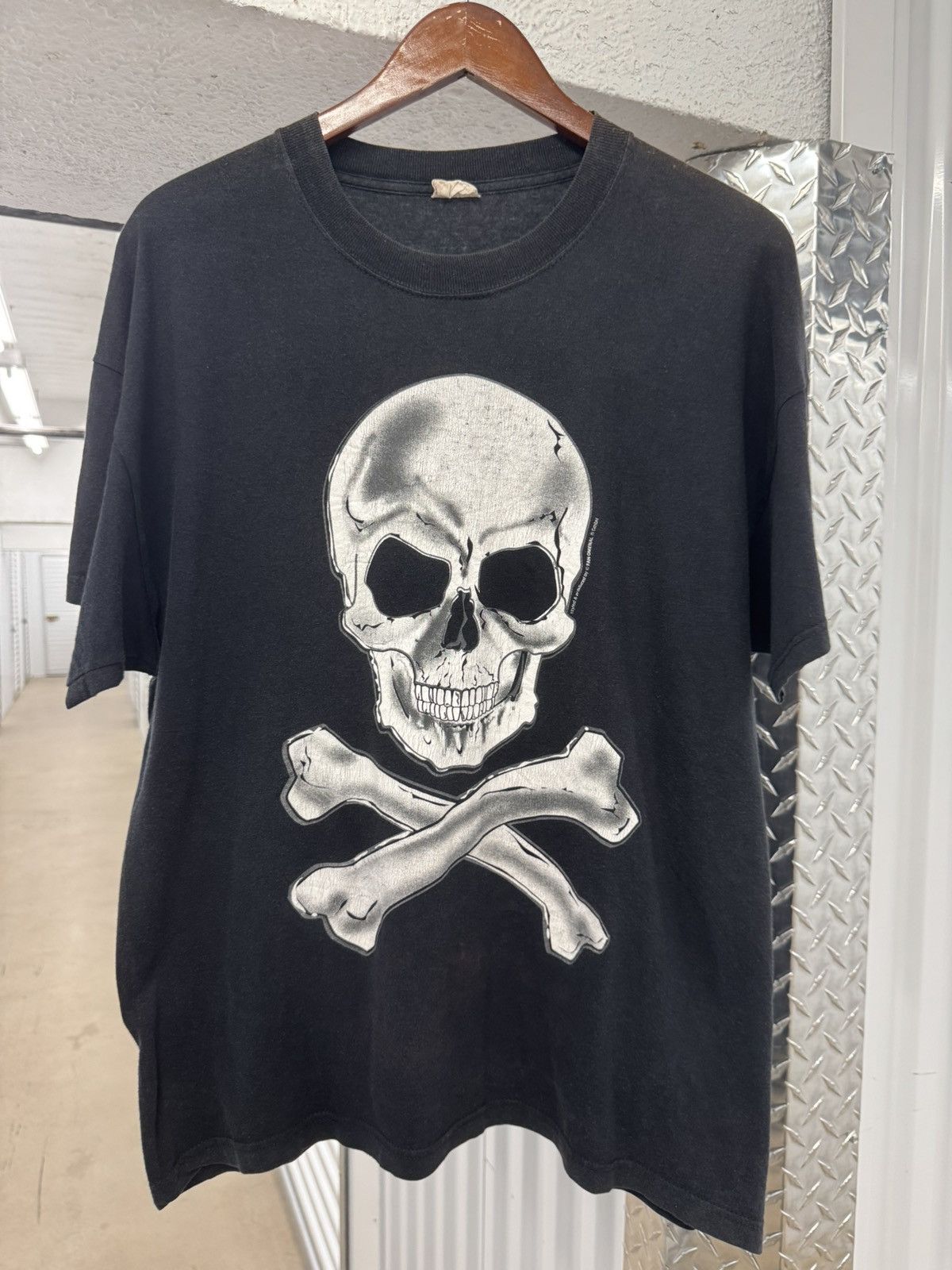 Vintage Vintage Skull and Crossbones Erd Shirt Size US XL / EU 56 / 4 - 1 Thumbnail