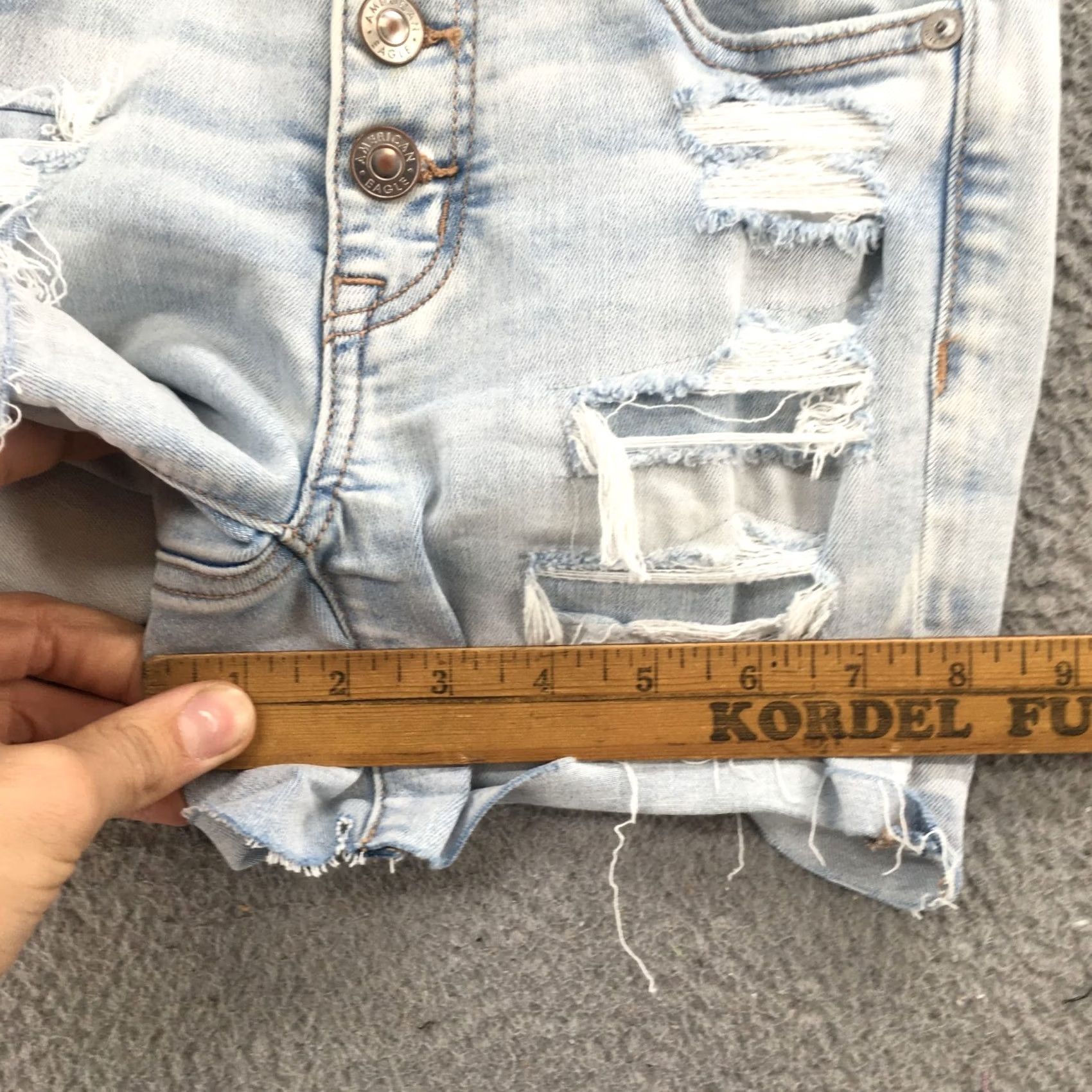American Eagle Outfitters American Eagle Outfitters Hot Pants Shorts Womens 00 Blue Distressed Stretch Denim Casual Activewear 90s? Size 24" / US 00 / IT 34 - 7 Thumbnail