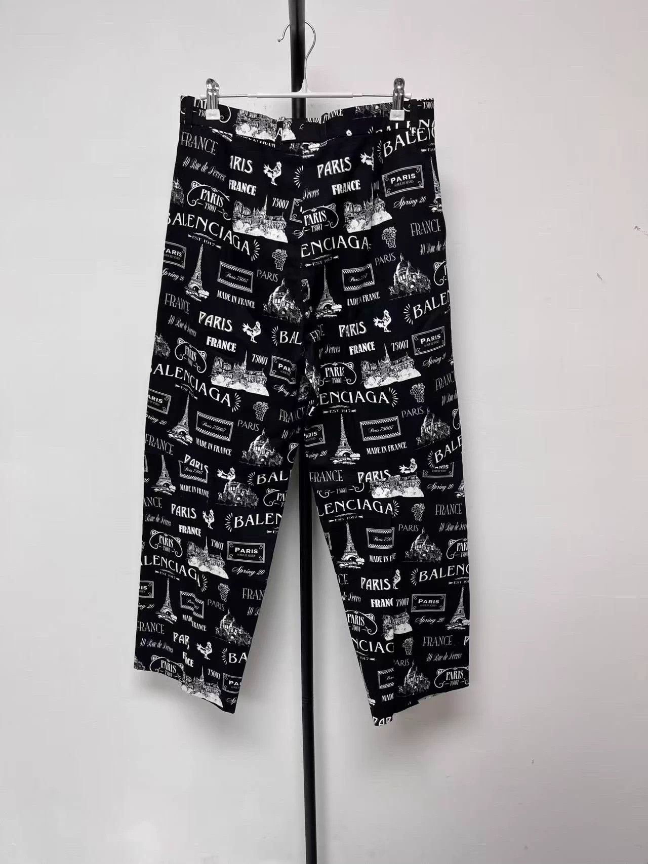 Balenciaga Balenciaga Logo Allover Straight Relaxed Black Pants Men 46 Size US 30 / EU 46 - 2 Thumbnail