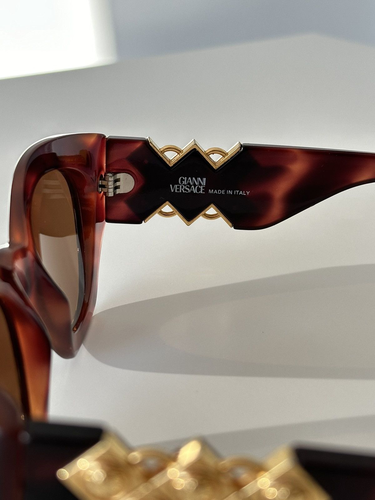 Versace Vintage Versace Multiple Medusa Luxury Sunglasses/ MOD.420/D Size ONE SIZE - 5 Thumbnail