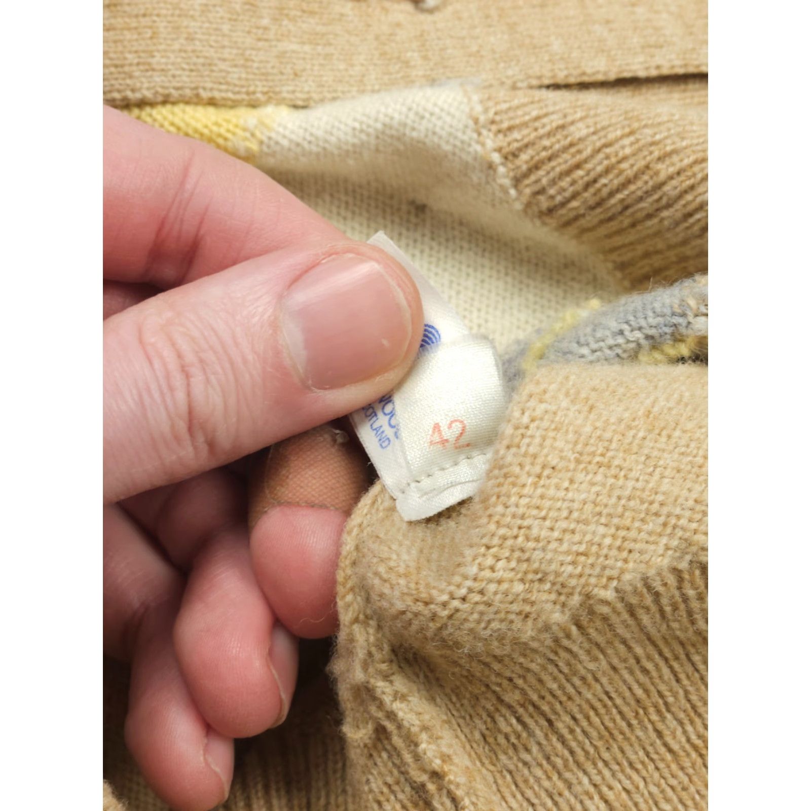 Vintage Pitlochry Knitwear Pitlochry Wool Cardigan Sweater Mens 2XL Beige Argyle Made Scotland 1970s Wool Regular Letterman Mens Size US XXL / EU 58 / 5 - 7 Thumbnail