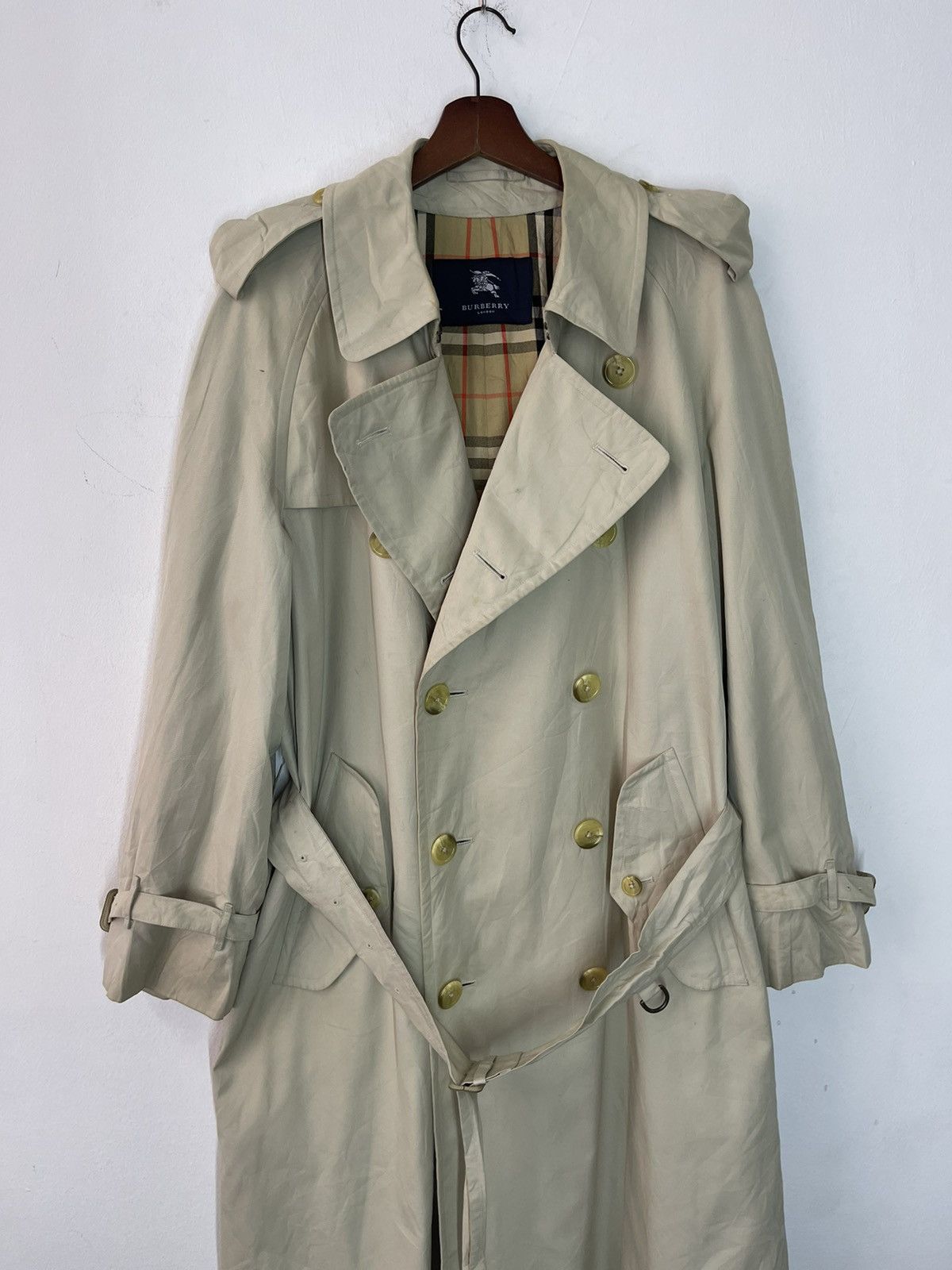 Burberry Prorsum VINTAGE ICONIC BURBERRYS LONDON BEIGE DOUBLE BREAST TRENCH Size US L / EU 52-54 / 3 - 1 Thumbnail