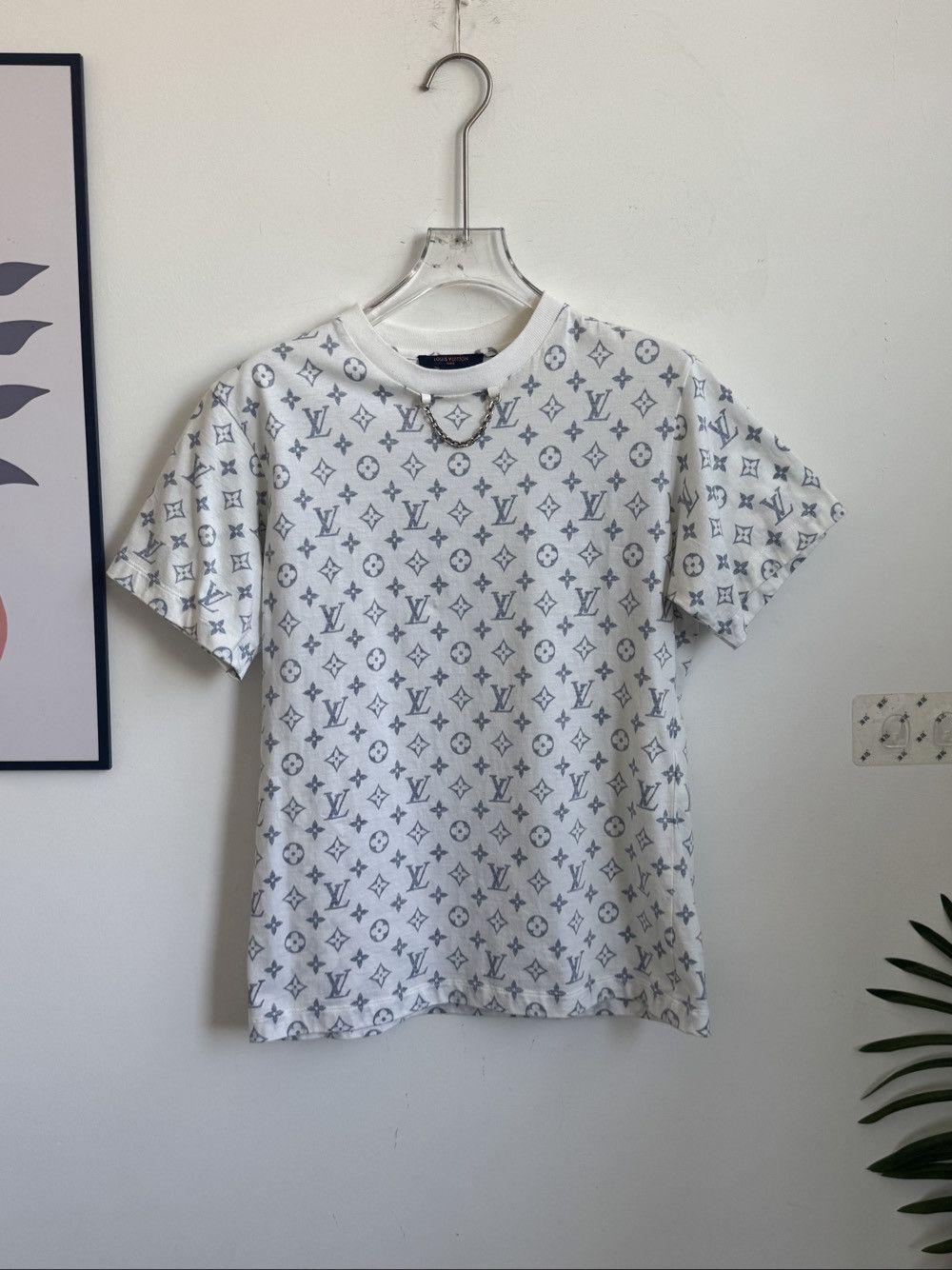 Louis Vuitton Louis Vuitton Monogram Chain T-Shirt Size S Size US S / EU 44-46 / 1 - 1 Thumbnail