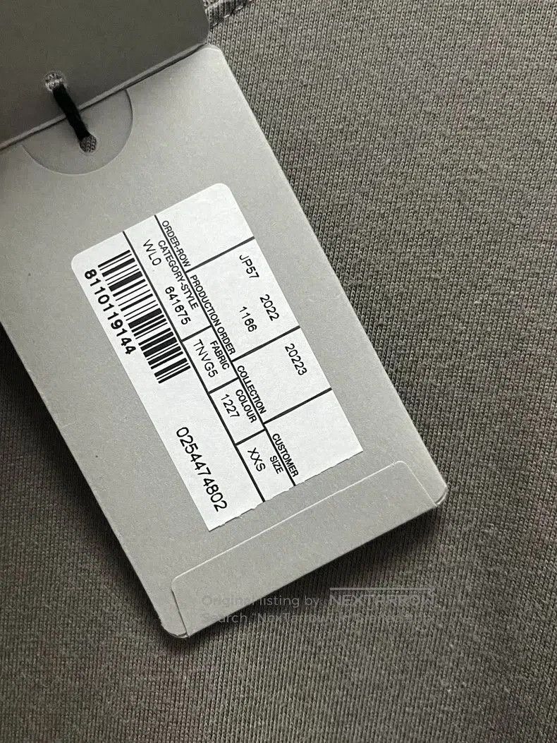 Balenciaga Balenciaga FW22 Gray Distressed Print Tee. Size US XXS / EU 40 - 6 Thumbnail