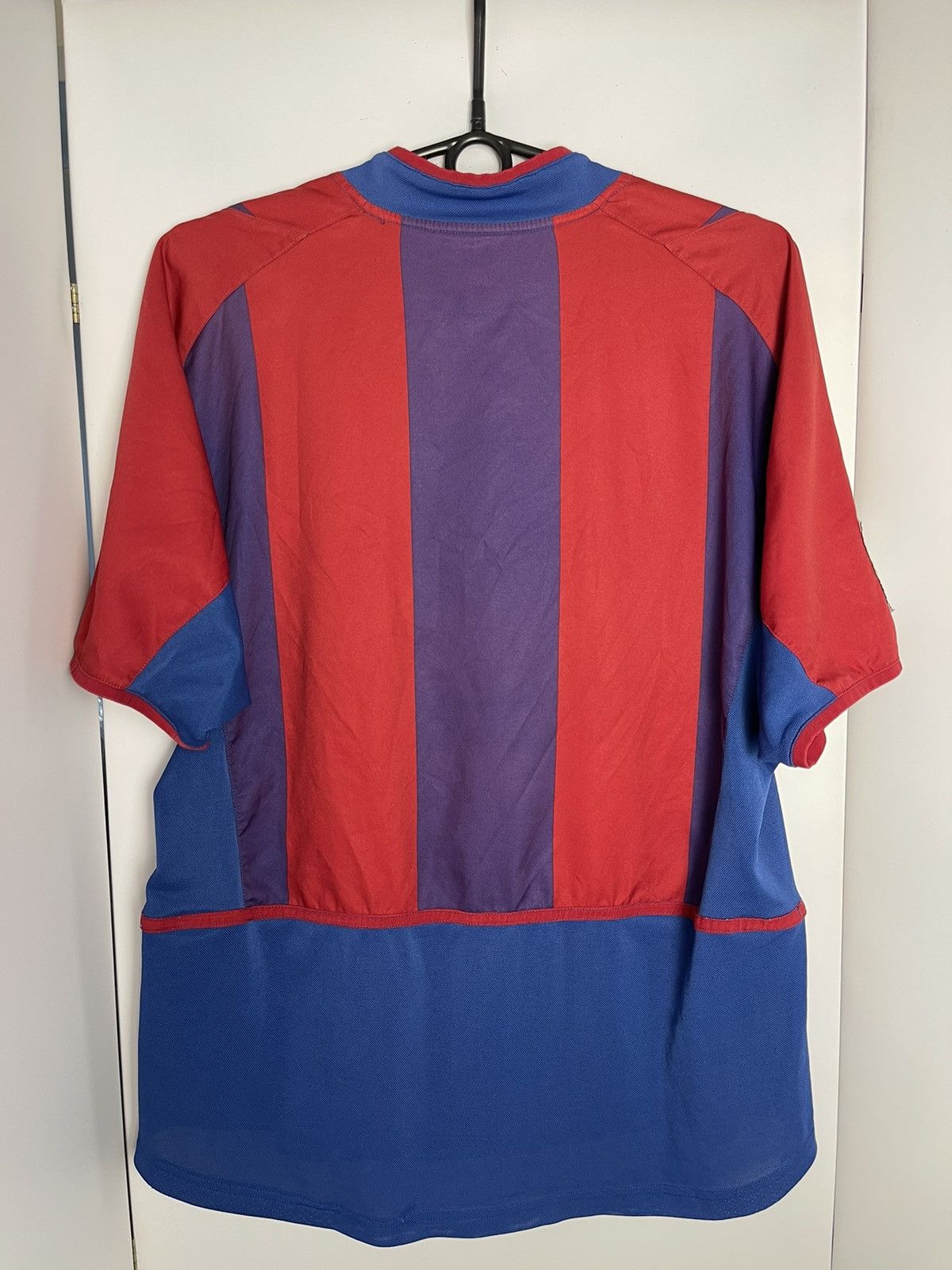 Vintage Nike Barcelona soccer jersey striped total 90 size S