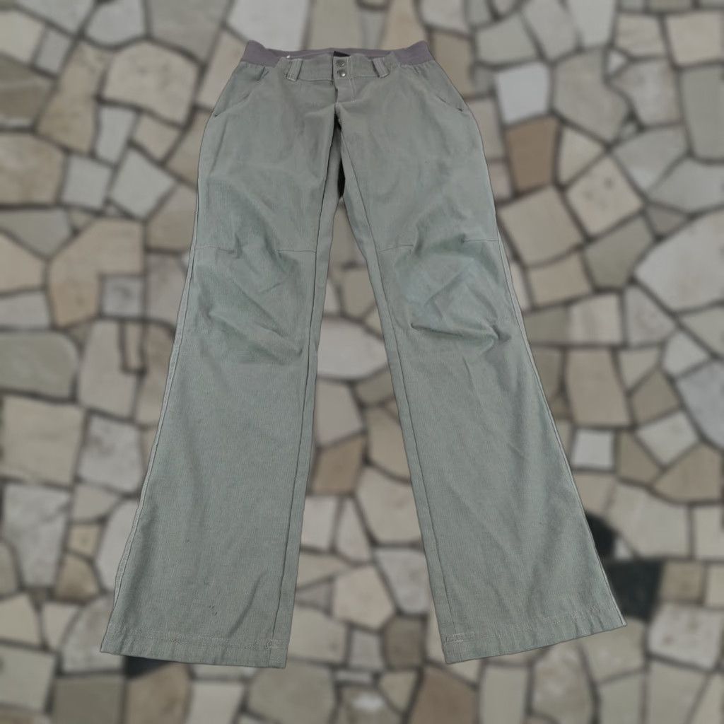 Vintage Kuhl Pants Adult 2 Gray Bootcut Chino Polyester Spandex Breathable Lightweight Pockets Womens Size 26" / US 2 / IT 38 - 1 Thumbnail