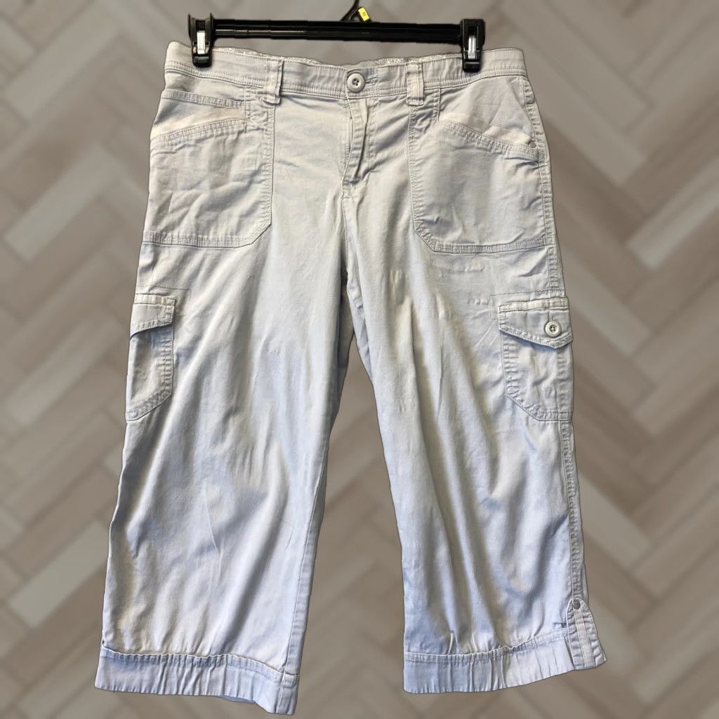 Gloria Vanderbilt Gloria Vanderbilt Cropped Cargo Pants Women’s Size 12 Gray Casual Classic Size 34" / US 12 / IT 48 - 1 Thumbnail