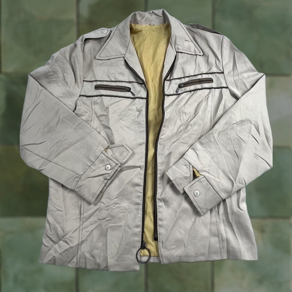 Vintage VINTAGE Cooper Jacket Mens 40 Beige Cotton Windbreaker Zip Pockets Lined Short Size US 40 / EU 56 - 1 Thumbnail
