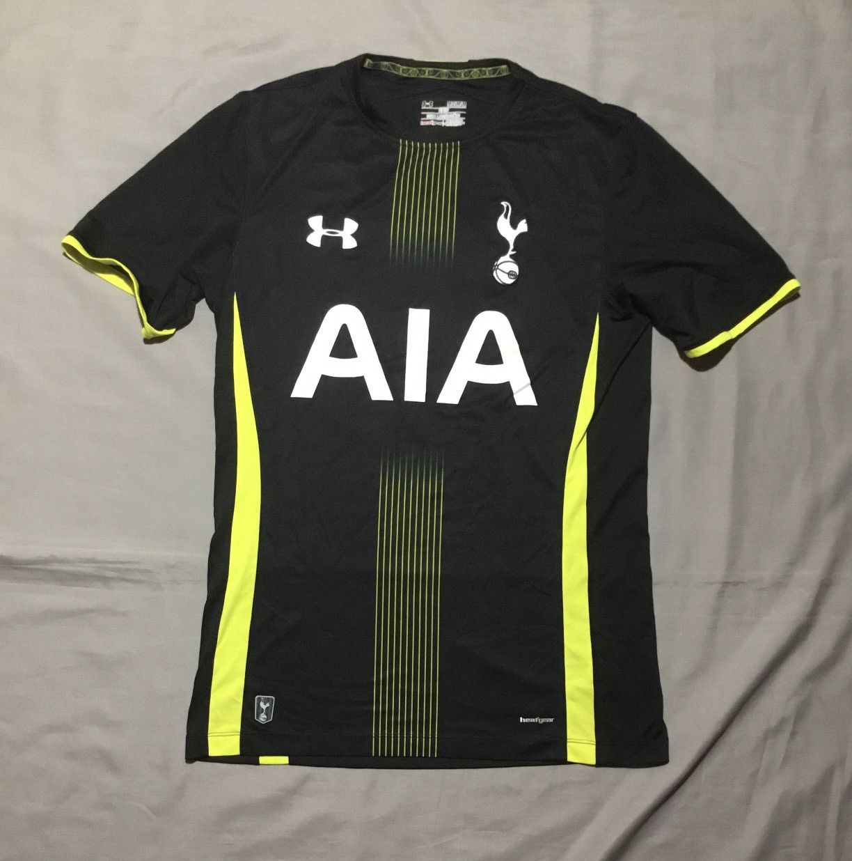 Under Armour TOTTENHAM HOTSPUR 2014 2015 AWAY FOOTBALL SHIRT SOCCER Size US M / EU 48-50 / 2 - 1 Thumbnail