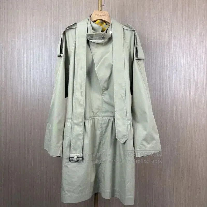 Burberry Burberry Women's Light Green Cotton Trench Coat. Size XS / US 0-2 / IT 36-38 - 1 Thumbnail