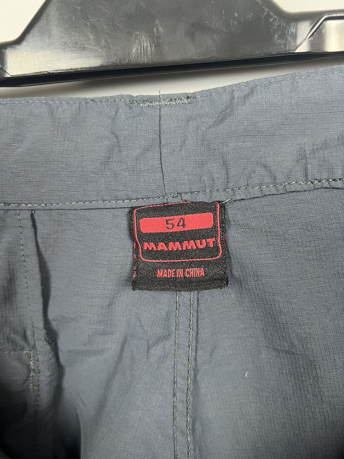 Mammut × Vintage (54) Mammut breeches / hiking shorts Size US 37 - 7 Thumbnail