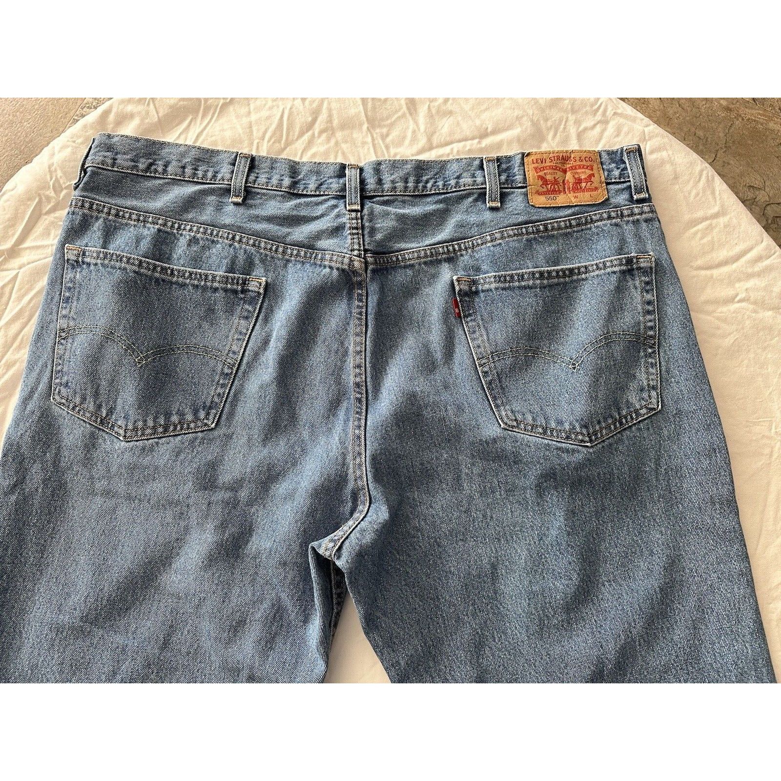Levi's LEVIS 550 relaxed, 46x26 Medium Blue Wash,Cotton 2018 *CLEAN Size US 44 / EU 60 - 6 Thumbnail