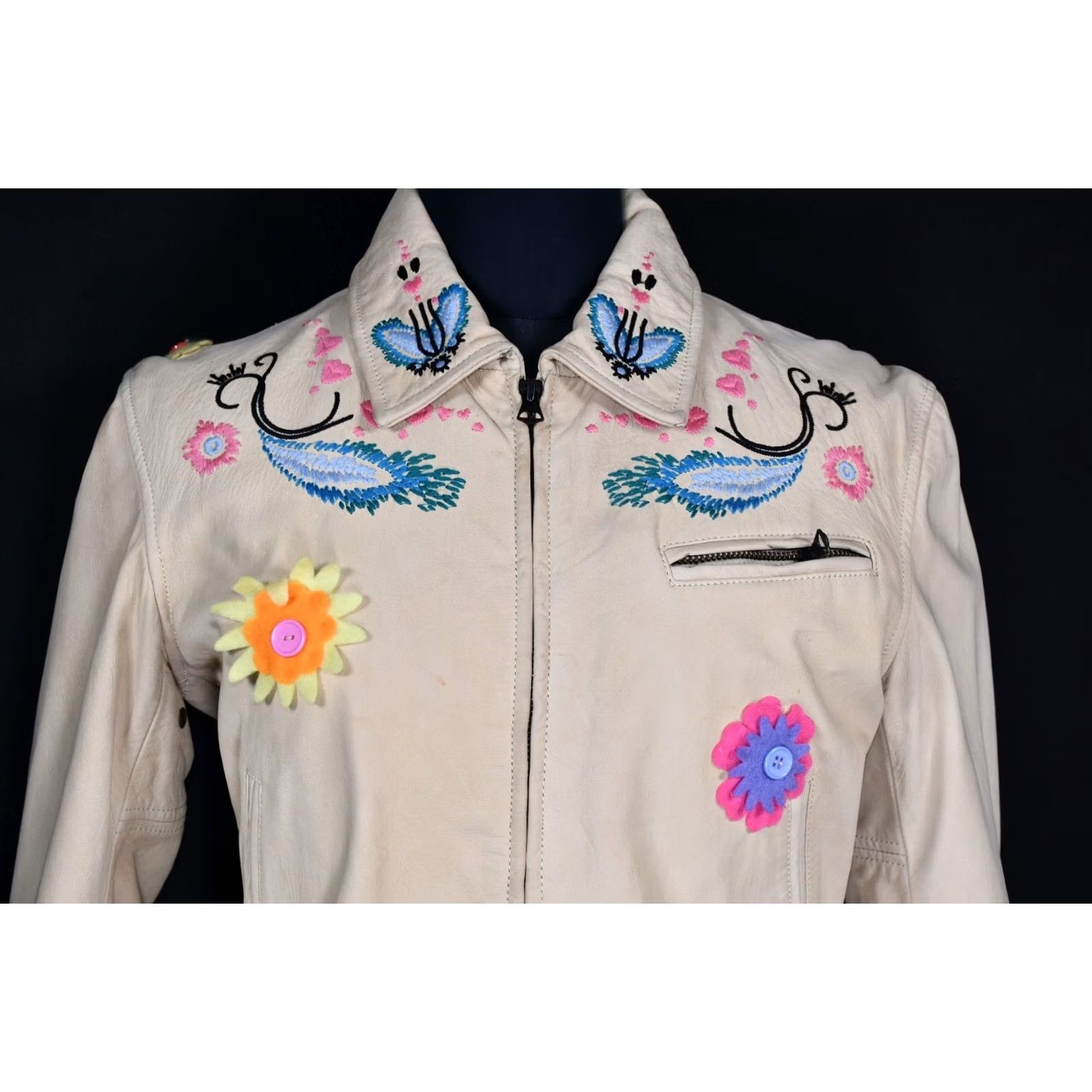 Levi's LVC Levi’s Vintage Clothing 1930's Leather Jacket Women's M Embroidered Beige Leather Jacket Womens M Size M / US 6-8 / IT 42-44 - 5 Thumbnail