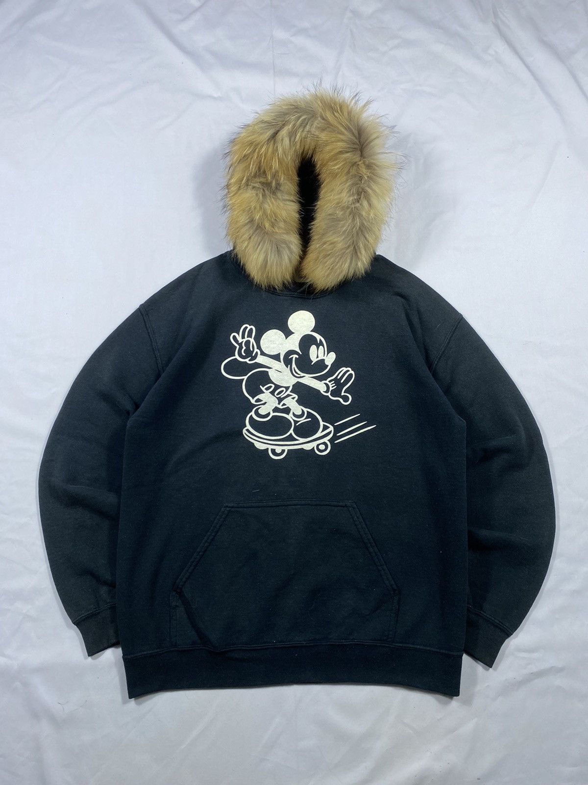 Cartoon Network Vintage Mickey mouse Disney fur hoodie Size US M / EU 48-50 / 2 - 1 Thumbnail