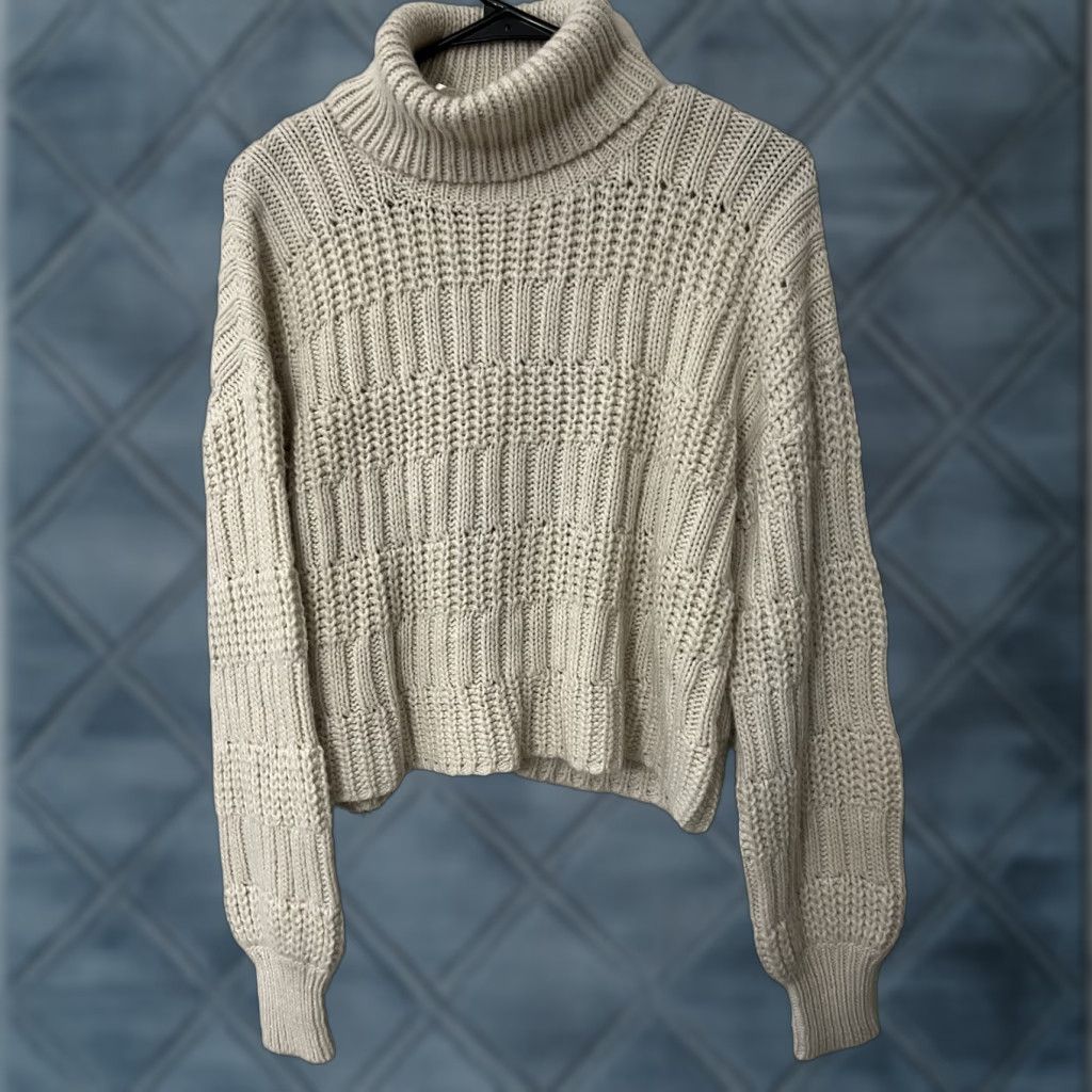 Aeropostale Aeropostale Womens Sweater L Ivory Turtleneck Knit Long Sleeve Winter Size L / US 10 / IT 46 - 1 Thumbnail