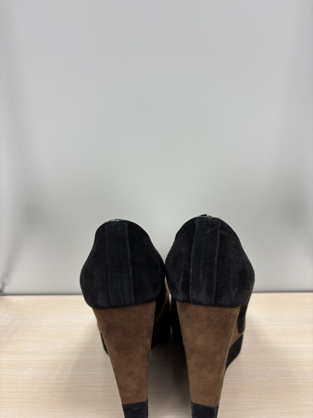 Saint Laurent Paris × Yves Saint Laurent Womens heels Yves Saint Laurent Size 39 Color Brown/Black Size US 9 / IT 39 - 12 Thumbnail