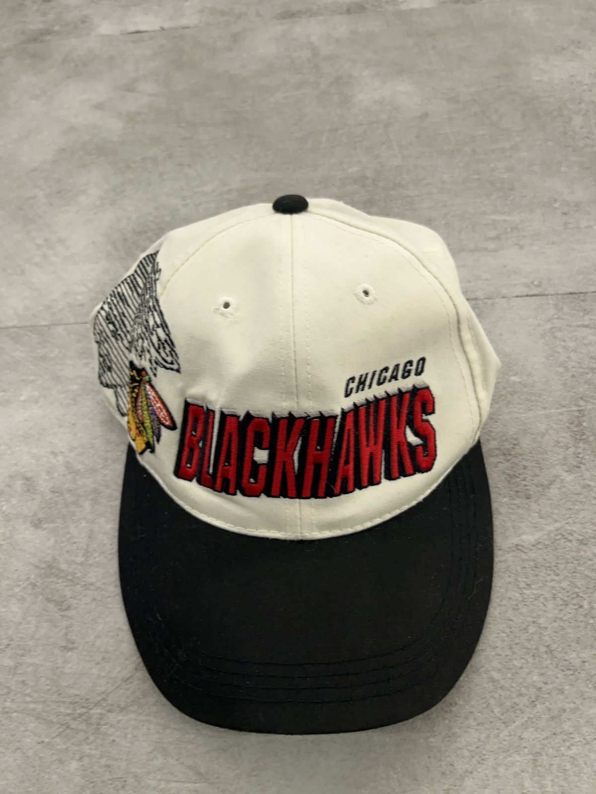 Sports Specialties Vintage 90s Blackhawks Sports Specialties NHL Snapback Size ONE SIZE - 1 Thumbnail