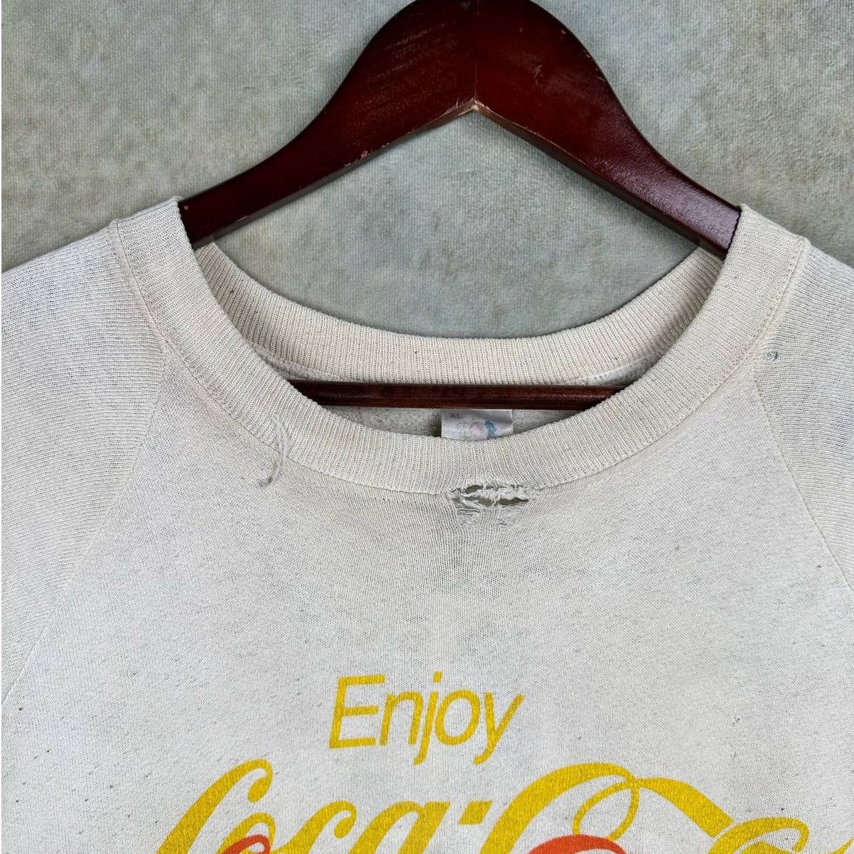 Coca Cola × Vintage Vintage 90s Coca Cola Coke Crewneck Sz XL USA Made Retro Size US XL / EU 56 / 4 - 5 Thumbnail