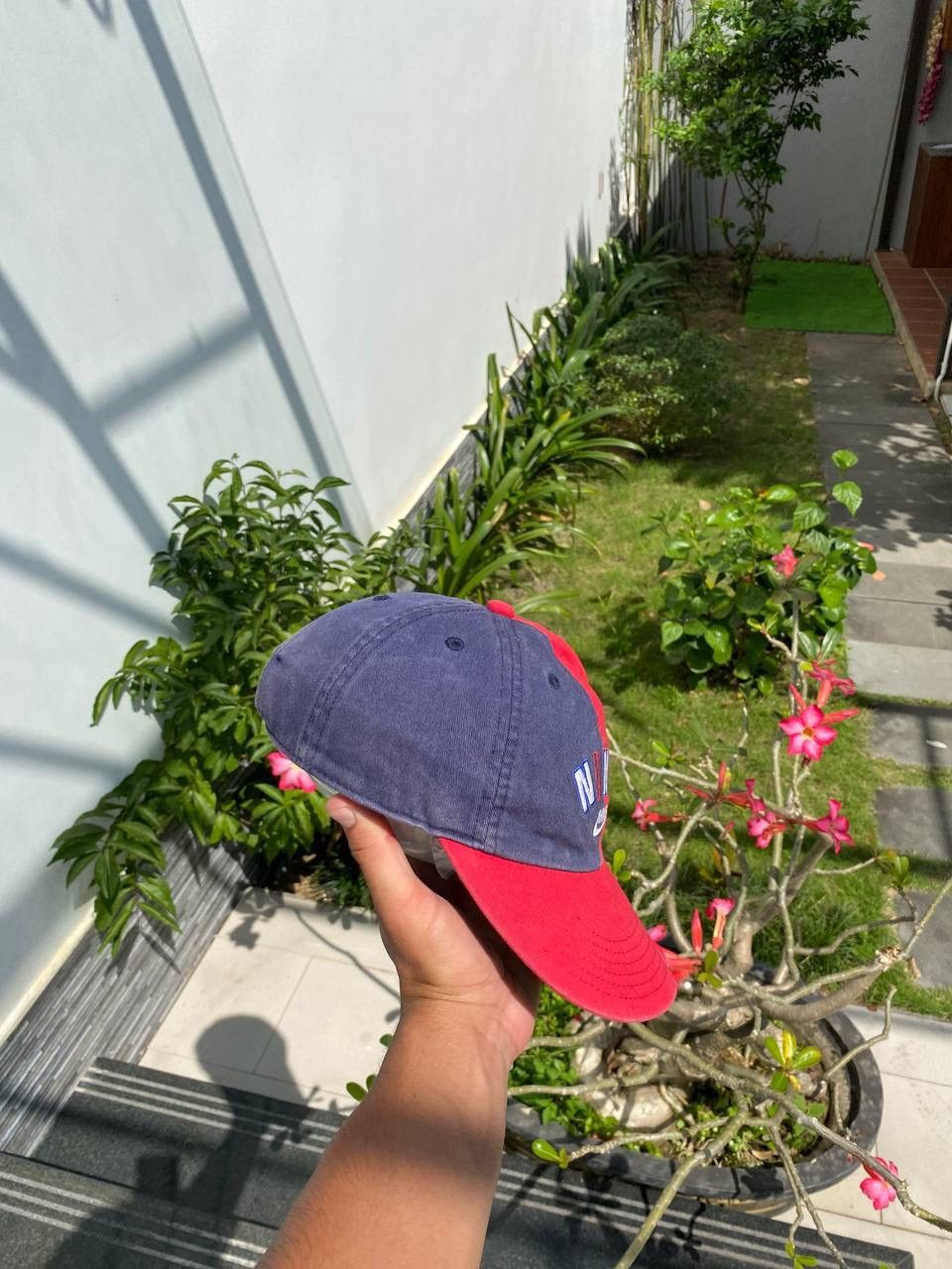 Nike 90’s NIKE RARE SWOOSH Y2K LOGO RETRO CAP Size ONE SIZE - 3 Thumbnail