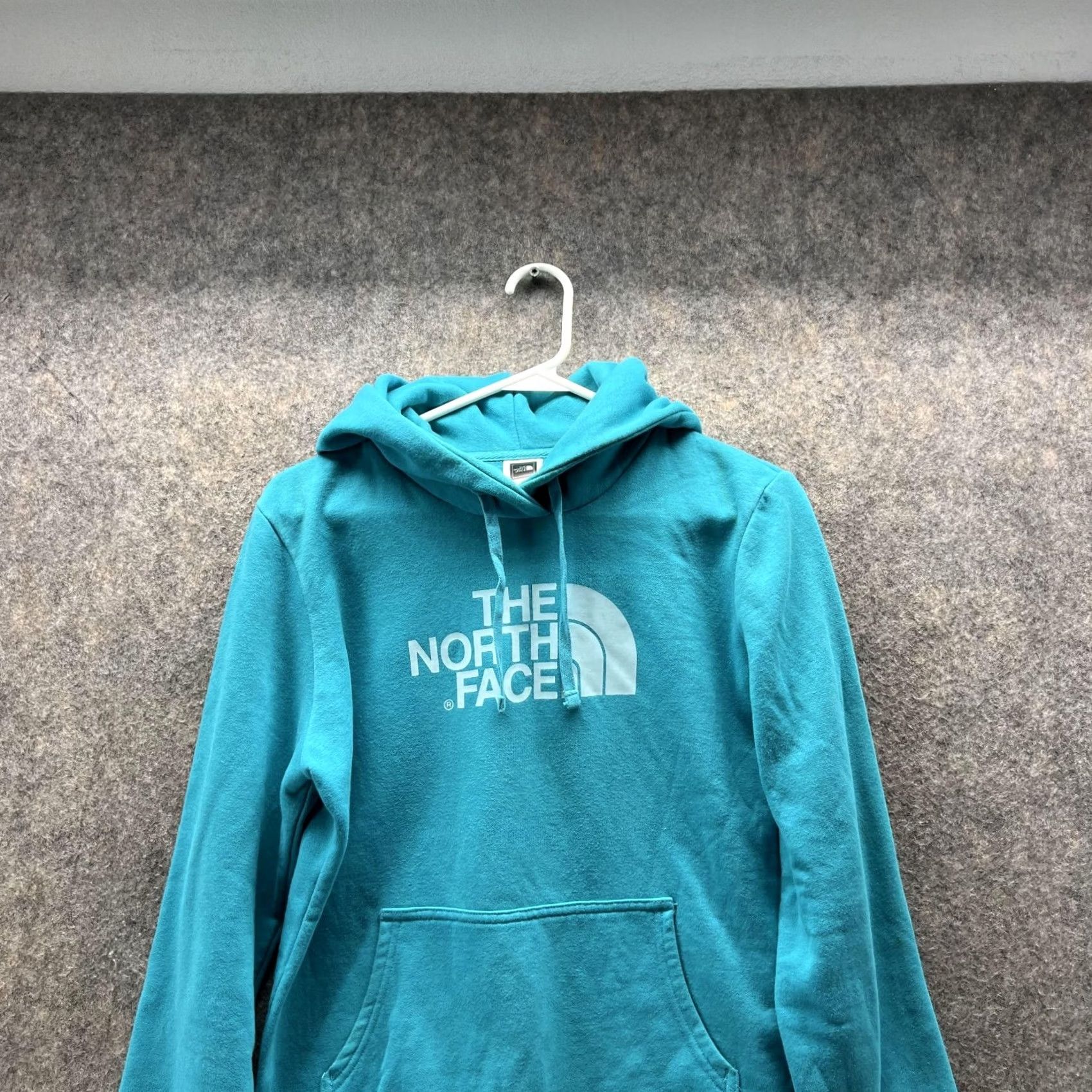 The North Face VINTAGE The North Face Sweater Women M Teal Blue Hoodie Pullover Jacket VTG Size M / US 6-8 / IT 42-44 - 2 Thumbnail